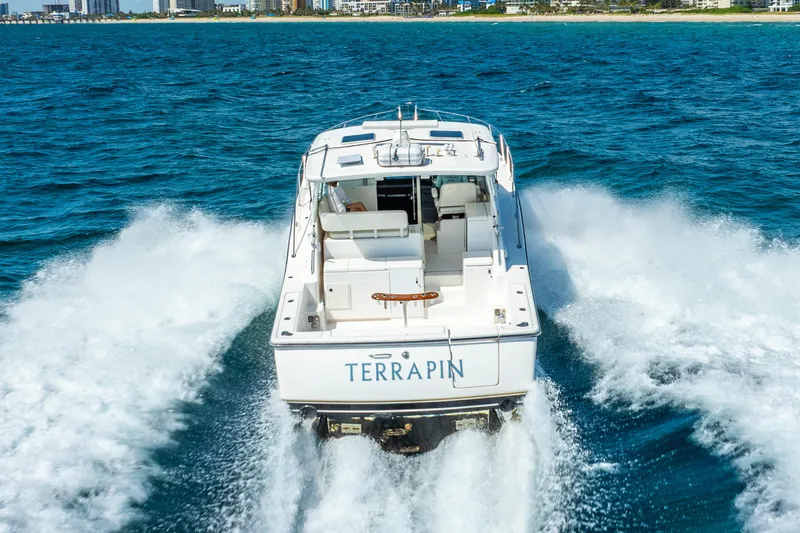 Slide: The Image of Tiara 4200 Open 2005 - 66