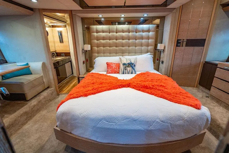 Slide: The Image of Azimut 70 Fly 2011 - 55