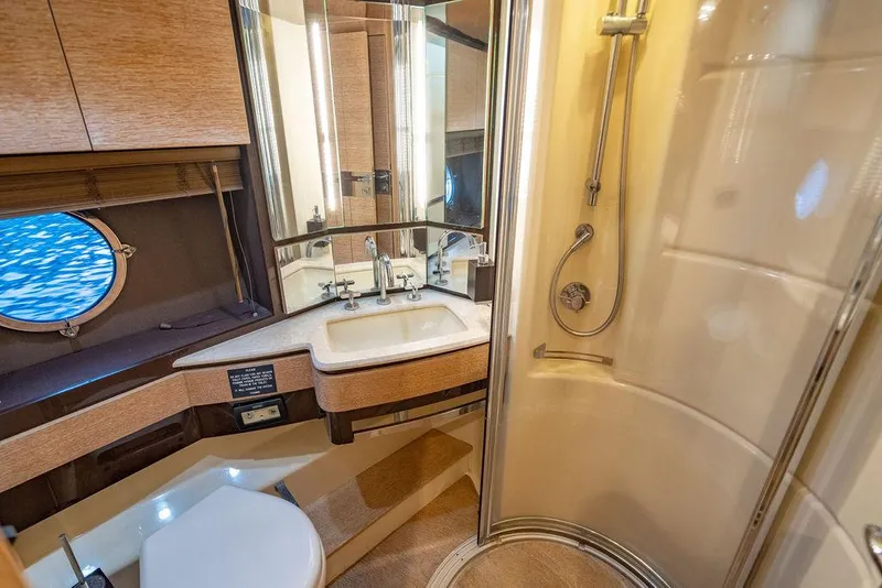 Slide: The Image of Azimut 70 Fly 2011 - 64