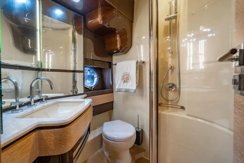 Slide: The Image of Azimut 70 Fly 2011 - 65