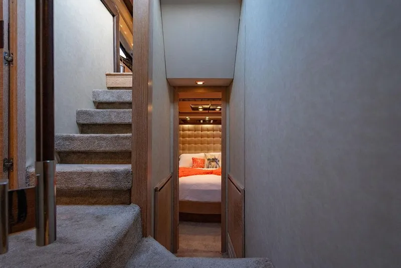 Slide: The Image of Azimut 70 Fly 2011 - 78