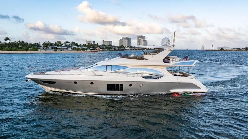 Slide: The Image of Azimut 70 Fly 2011 - 93