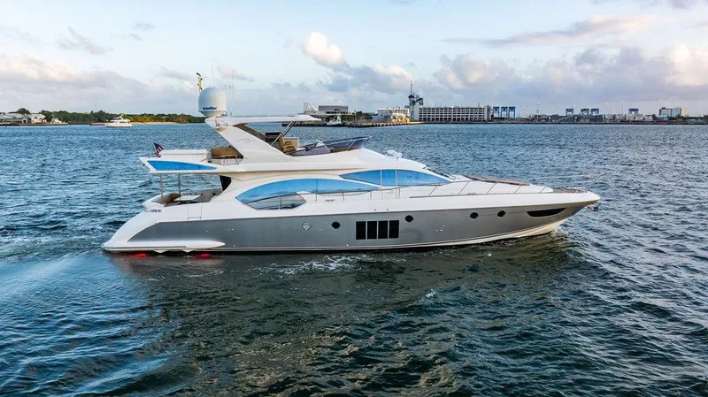 Slide: The Image of Azimut 70 Fly 2011 - 94