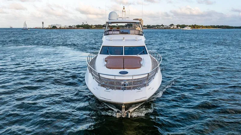 Slide: The Image of Azimut 70 Fly 2011 - 98