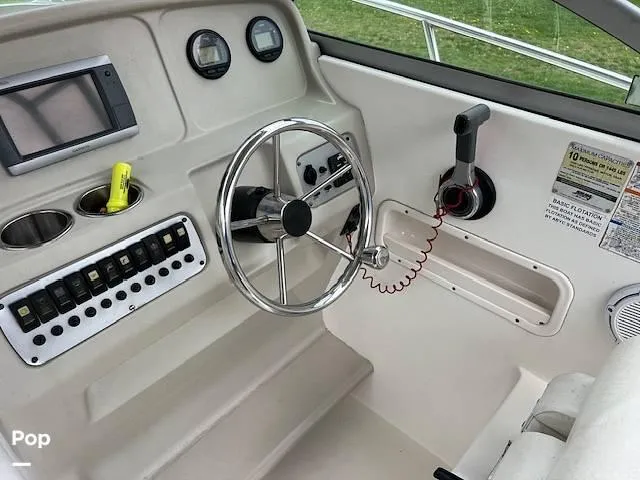 Slide: The Image of 2008 Robalo R225 for sale in Gambrills, MD - 35