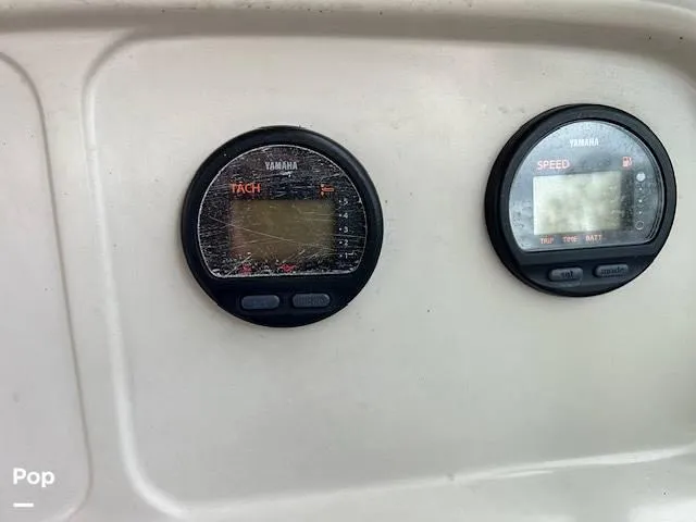 Slide: The Image of 2008 Robalo R225 for sale in Gambrills, MD - 39