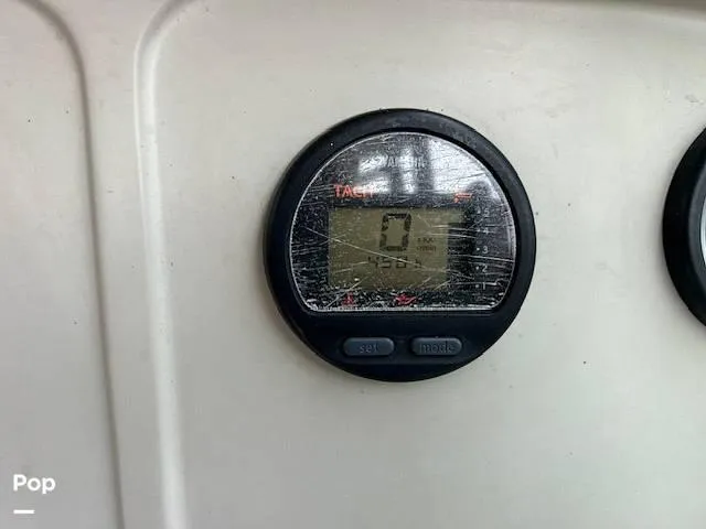 Slide: The Image of 2008 Robalo R225 for sale in Gambrills, MD - 62