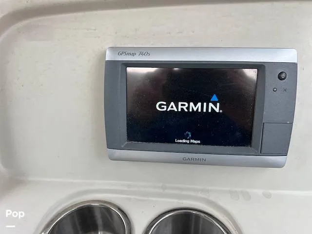 Slide: The Image of 2008 Robalo R225 for sale in Gambrills, MD - 64