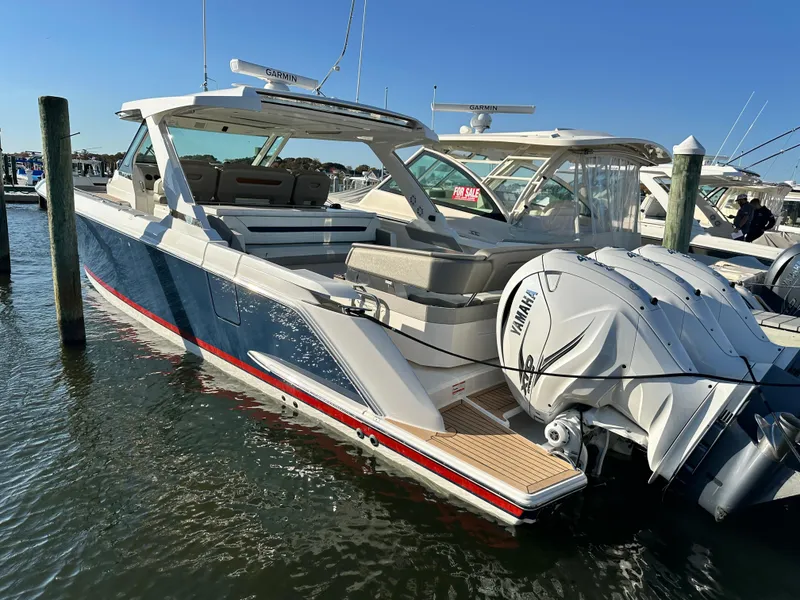 Slide: The Image of Tiara 43 LS 2022 - 63