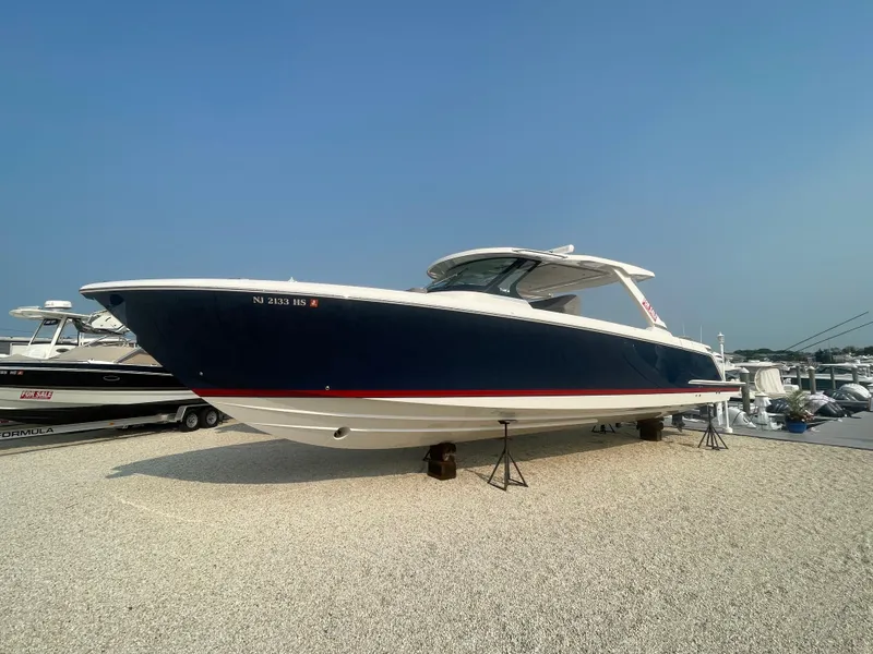 Slide: The Image of Tiara 43 LS 2022 - 76