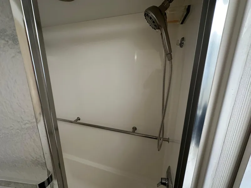 Slide: The Image of Hatteras 63 Motoryacht 1987 - 67