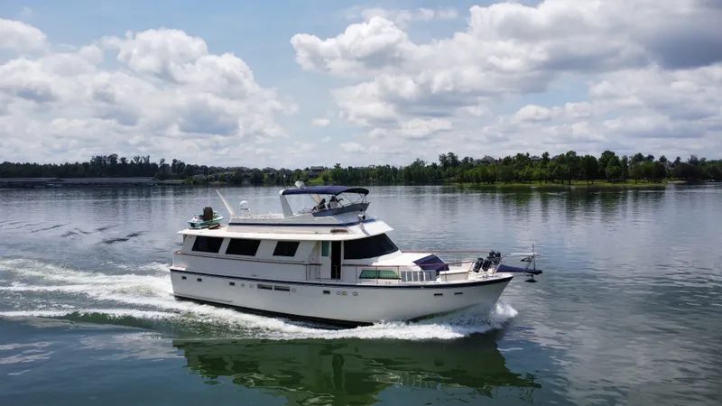 Slide: The Image of Hatteras 63 Motoryacht 1987 - 88