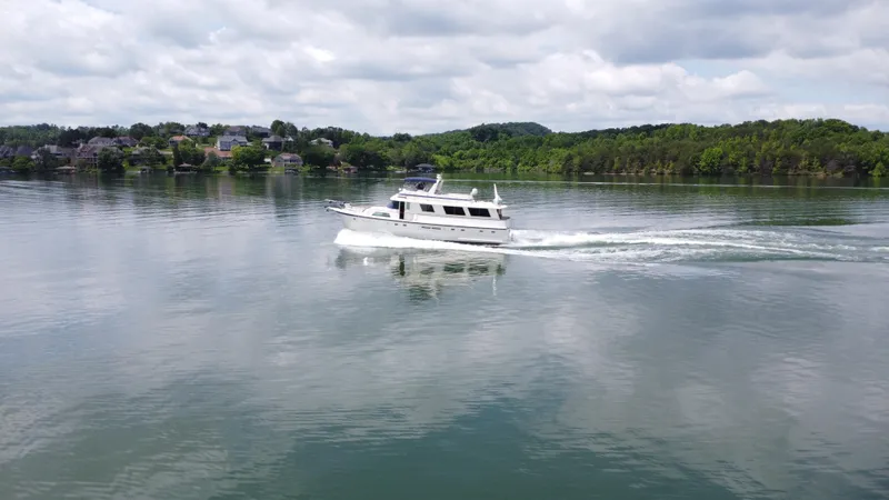 Slide: The Image of Hatteras 63 Motoryacht 1987 - 94