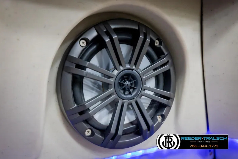 Slide: The Image of Speaker on 2018 Cypress Cay 233 Seabreeze boat with blue LED lighting. - 32