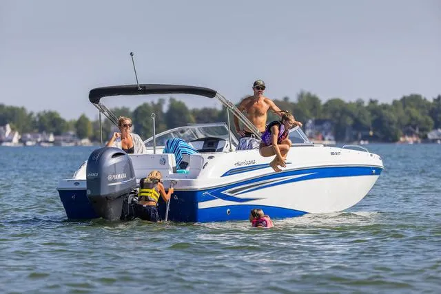 Slide: The Image of Hurricane SunDeck 217 OB 2025 - 4