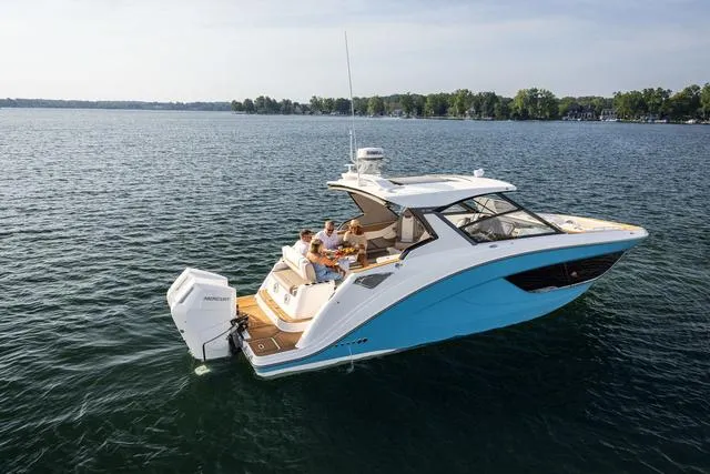 Slide: The Image of Hurricane Sundeck 3200 OB - Yacht Certified 2025 - 41