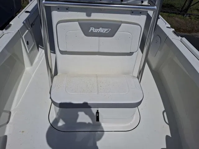 Slide: The Image of Parker Marine 21 Special Edition 2025 - 8