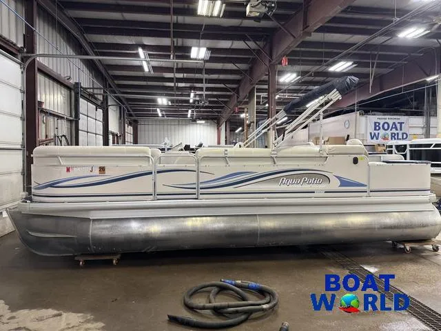 Slide: The Image of 2002 Godfrey 220 DF Pontoon boat in indoor storage at Boat World. - 49