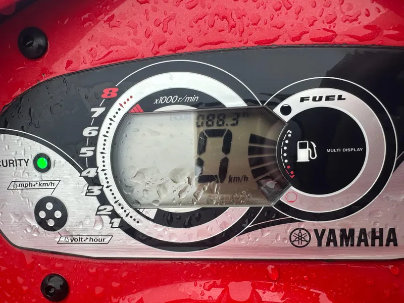 Slide: The Image of Close-up of 2006 Yamaha WaveRunner VX 110 Deluxe dashboard with speedometer and fuel gauge. - 9