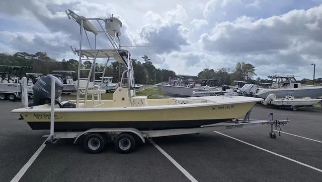 Slide: The Image of Jones Brothers 220LT 2003 - 17