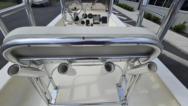 Slide: The Image of Jones Brothers 220LT 2003 - 6