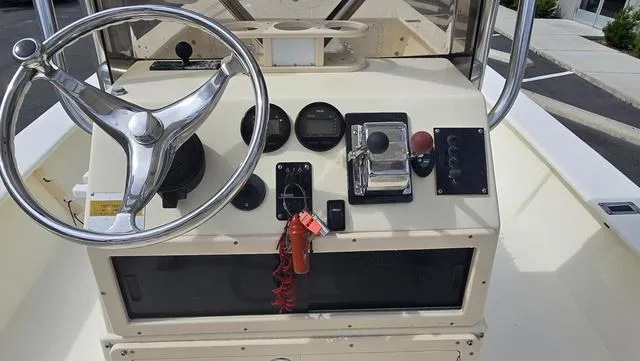 Slide: The Image of Jones Brothers 220LT 2003 - 7