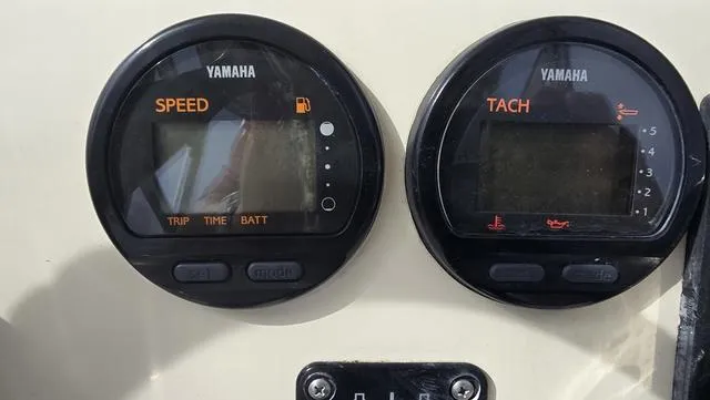 Slide: The Image of Jones Brothers 220LT 2003 - 8