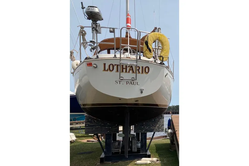 Slide: The Image of 1981 C&C Landfall 35 sailboat "Lothario" on dry dock, St. Paul. - 40