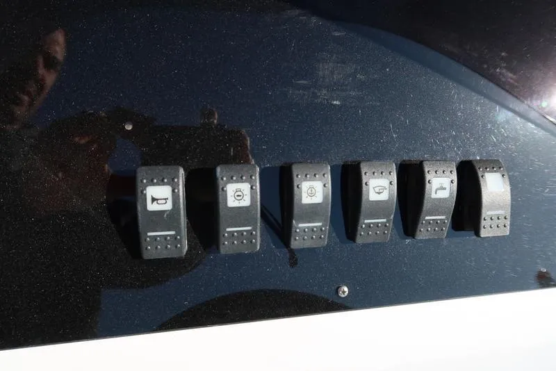 Slide: The Image of Custom 630 USA 2024 - 12