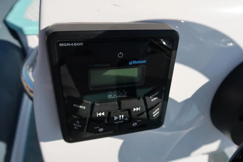 Slide: The Image of Custom 630 USA 2024 - 13