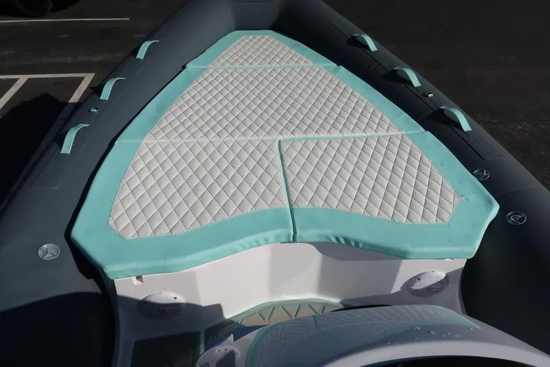 Slide: The Image of Custom 630 USA 2024 - 17