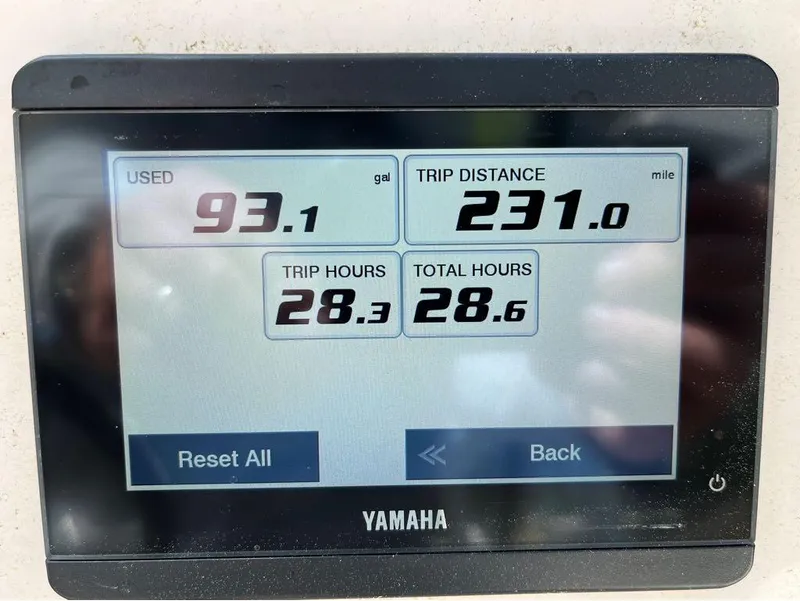 Slide: The Image of Grady-White Freedom 235 2024 - 10