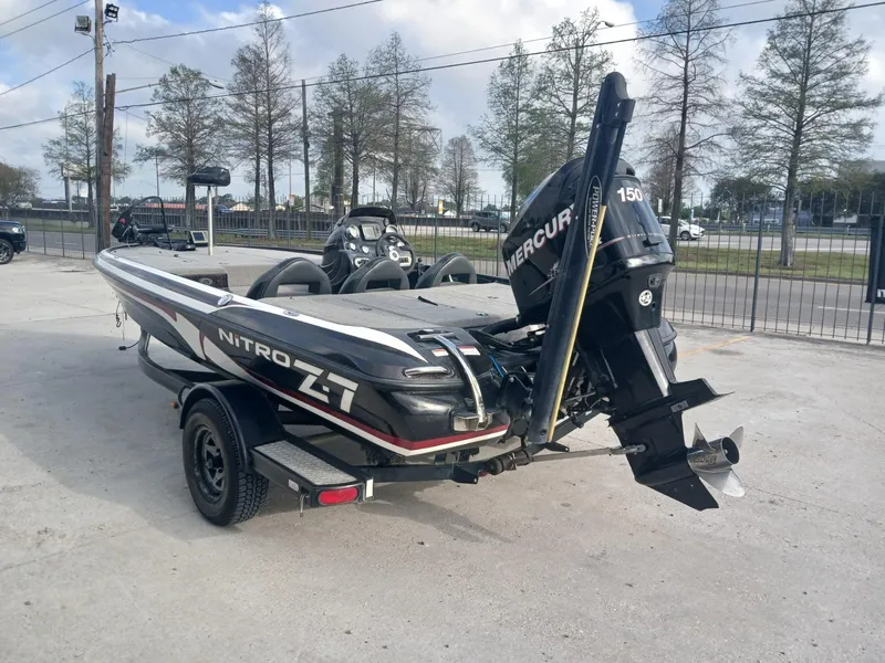 Slide: The Image of Nitro Z-7 2011 - 6