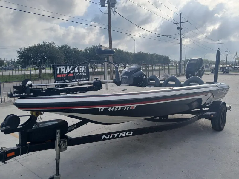 Slide: The Image of Nitro Z-7 2011 - 7