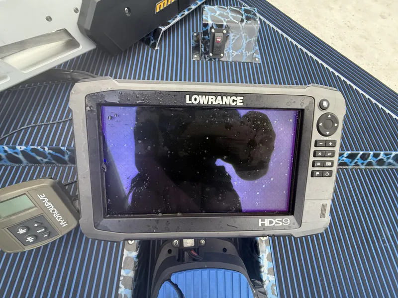 Slide: The Image of Gator Trax 20x72 Strike Series GE 2018 - 4