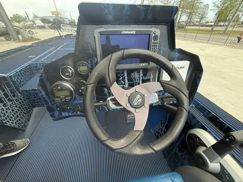 Slide: The Image of Gator Trax 20x72 Strike Series GE 2018 - 5