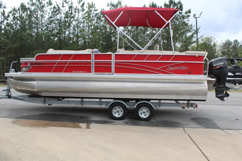 Slide: The Image of Silver Wave 230 ISLAND LP 2017 - 1