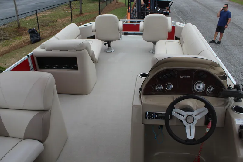 Slide: The Image of Silver Wave 230 ISLAND LP 2017 - 11