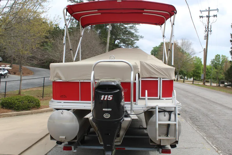 Slide: The Image of Silver Wave 230 ISLAND LP 2017 - 22