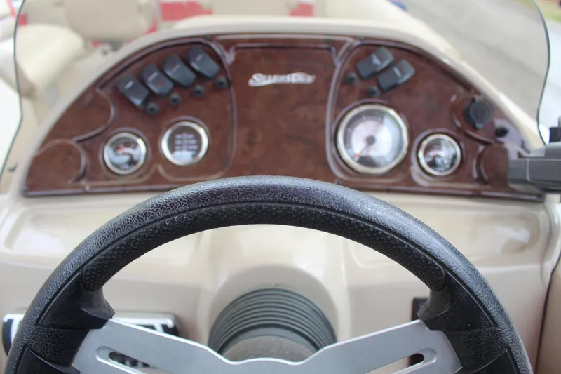 Slide: The Image of Silver Wave 230 ISLAND LP 2017 - 9