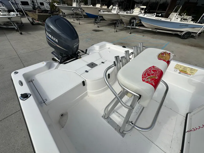 Skeeter ZX22 Bay 2006 - Marine Source