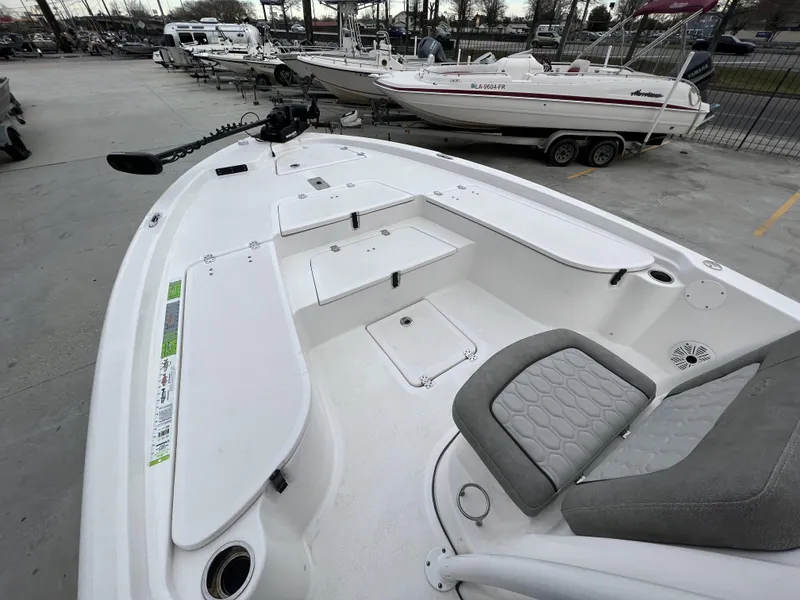 Slide: The Image of Sea Fox 240 Viper 2020 - 3