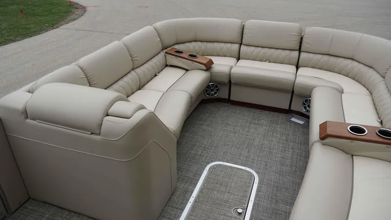 Slide: The Image of Bennington 2875QCW 2014 - 10