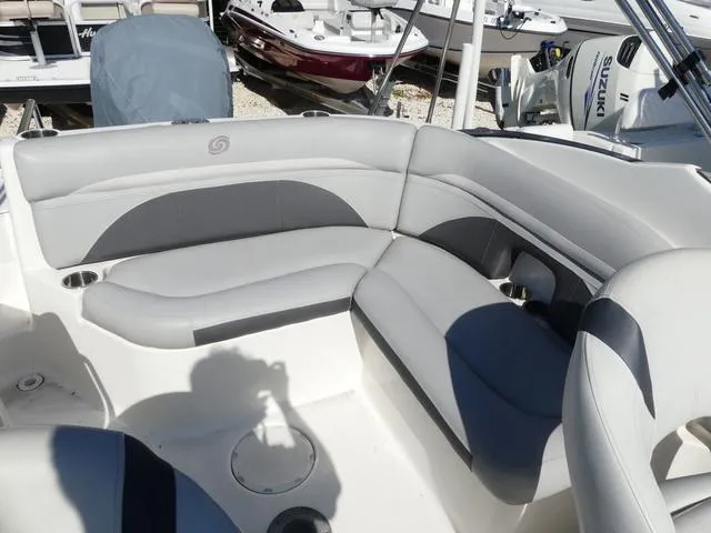 Slide: The Image of Hurricane 2400 2011 - 10