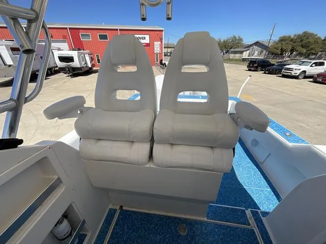 Slide: The Image of Contender 36 Fish Around 2006 - 10