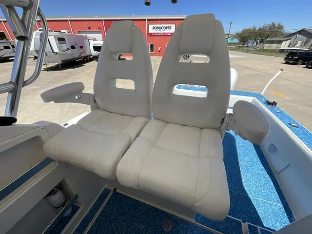 Slide: The Image of Contender 36 Fish Around 2006 - 11