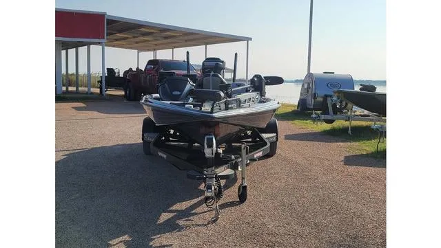 Slide: The Image of Phoenix Bass Boat 721 Pro XP SC 2022 - 2