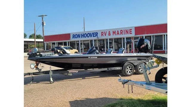 Slide: The Image of Phoenix Bass Boat 721 Pro XP SC 2022 - 3