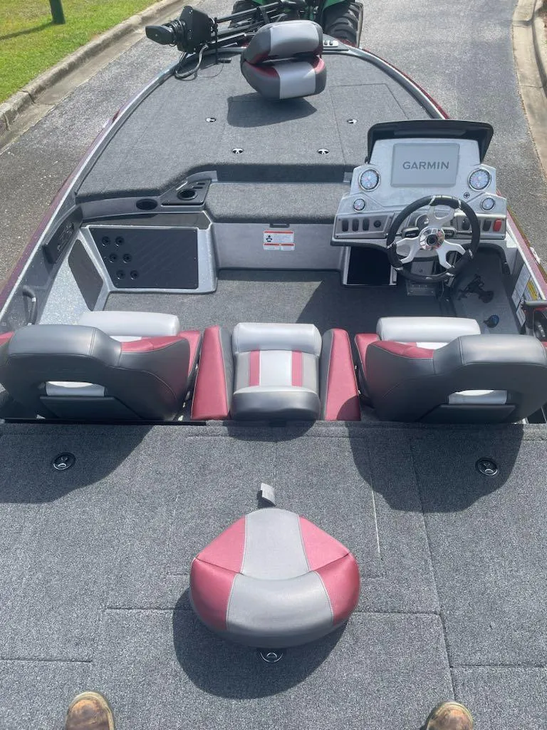 Slide: The Image of 2025 Nitro Z18 Pro boat interior with Garmin system and seating. - 3