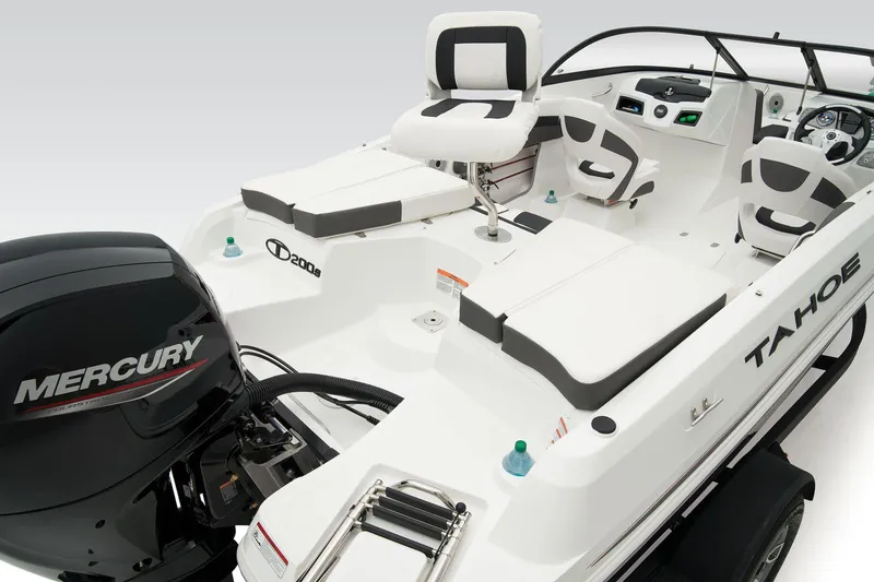 Slide: The Image of Tahoe 200 S 2025 - 55